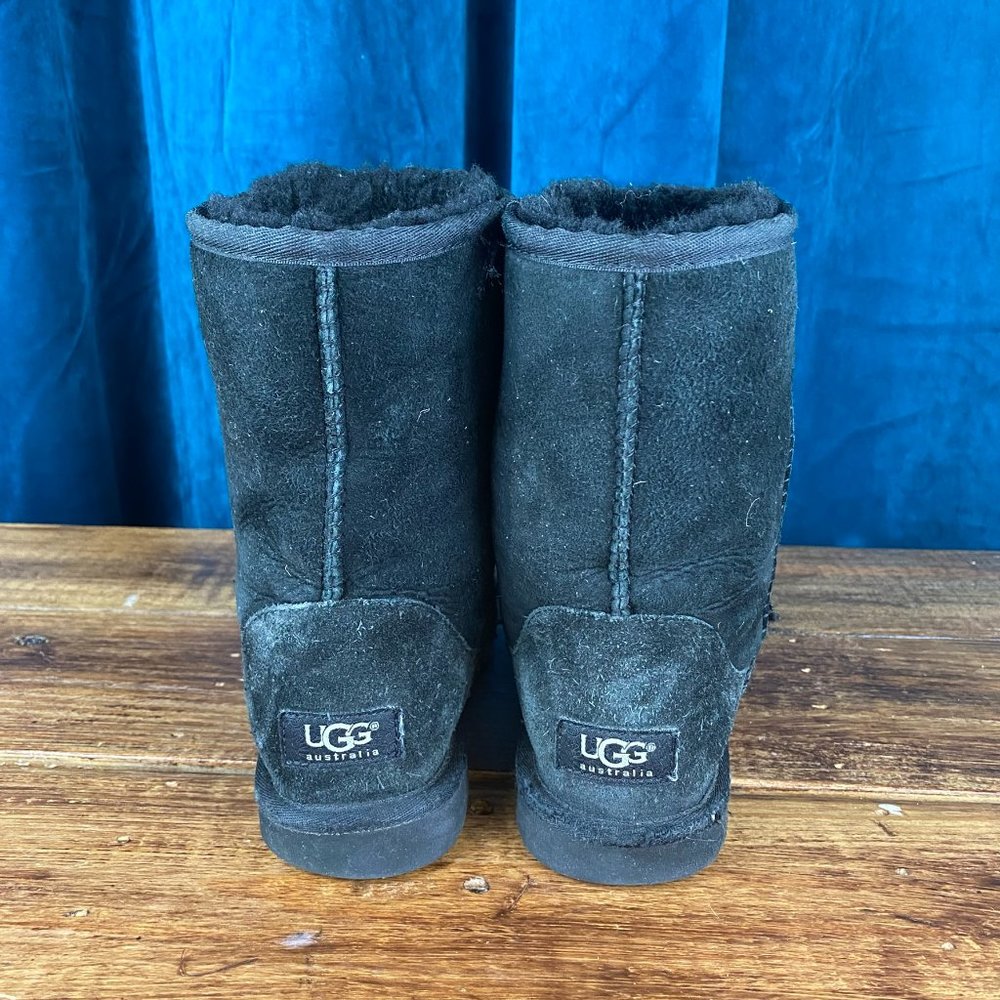 UGG Classic Short Black Sheepskin Boots - Picture 4 of 6